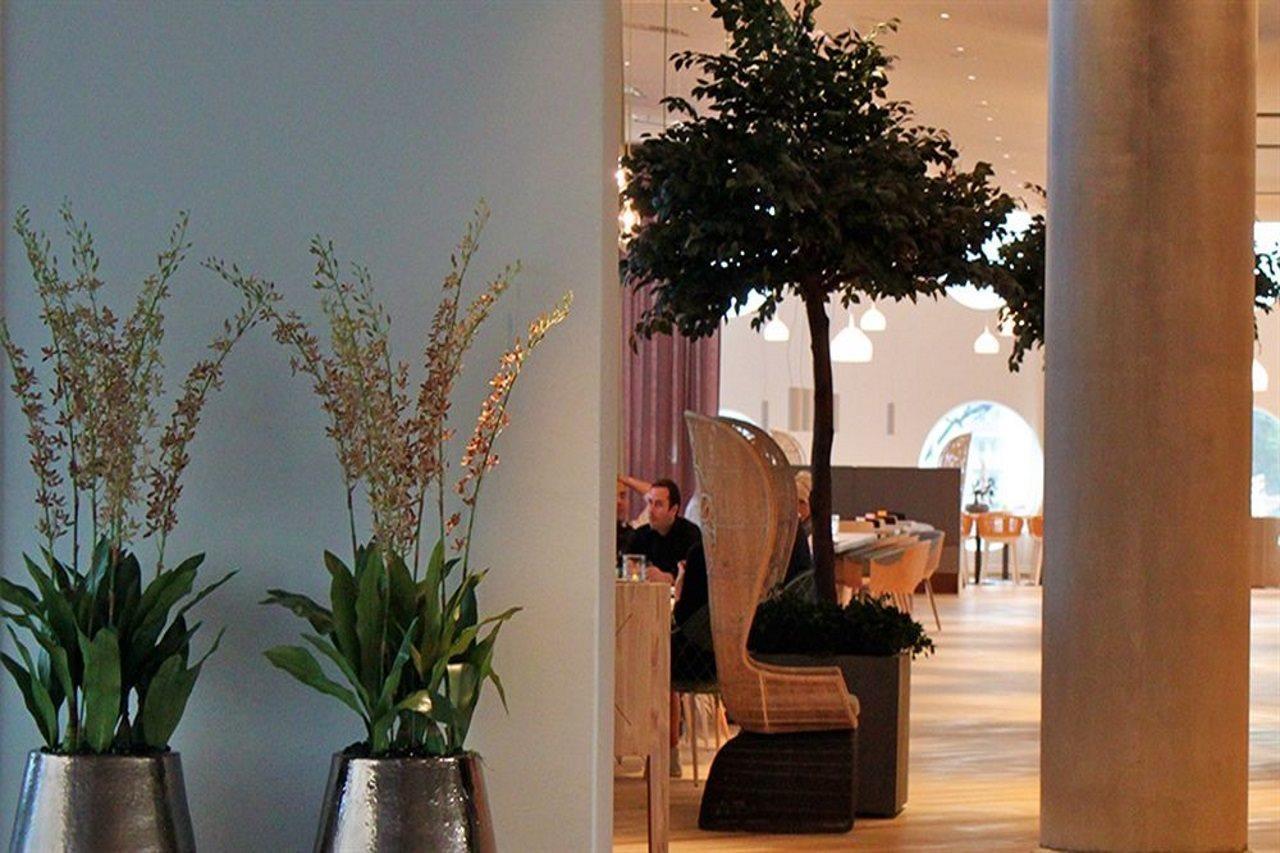 Quality Hotel Strawberry Arena Solna Ngoại thất bức ảnh